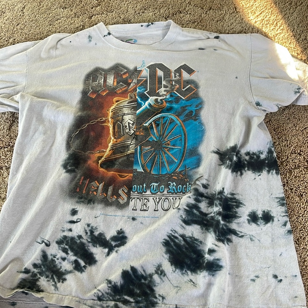 AC/DC tee shirt